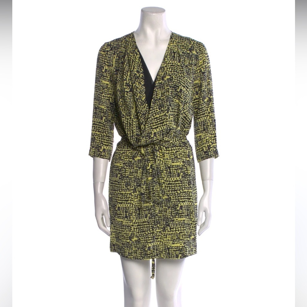 Diane Von Furstenberg DVF Silk Black and Yellow Patterned Dress Size XS
